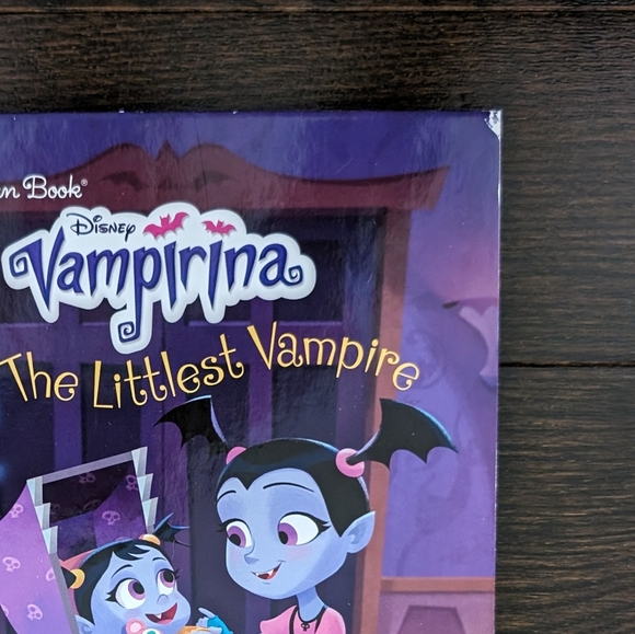 Vampirina Little Golden Book and Disney Junior kids books - Picture 7 of 9